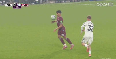 500万网彩票-西汉姆联客场1-0富勒姆，莱诺出击失误，萨默维尔破僵制胜